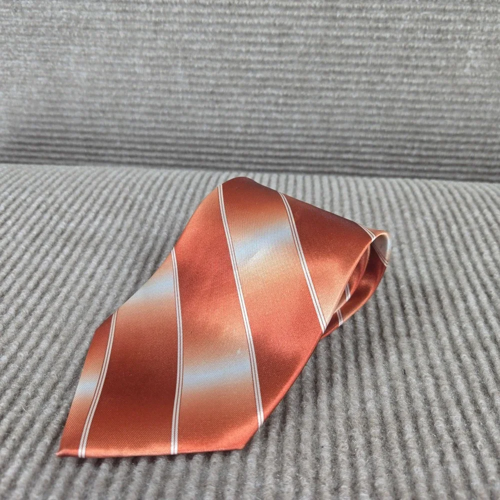 Nisen Mens Orange Gradient Striped Classic Silk Like Necktie